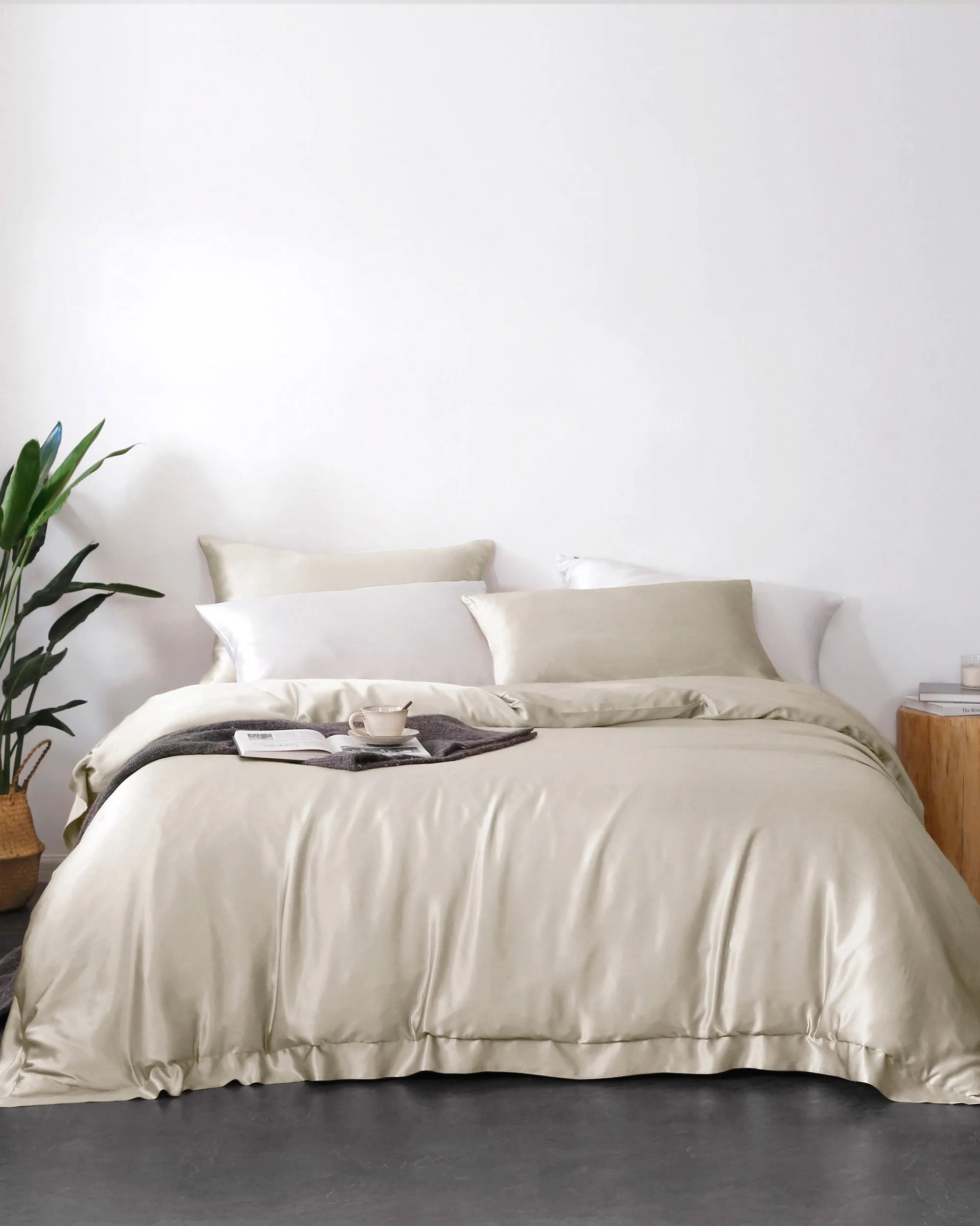 22 MM Silk Duvet Cover