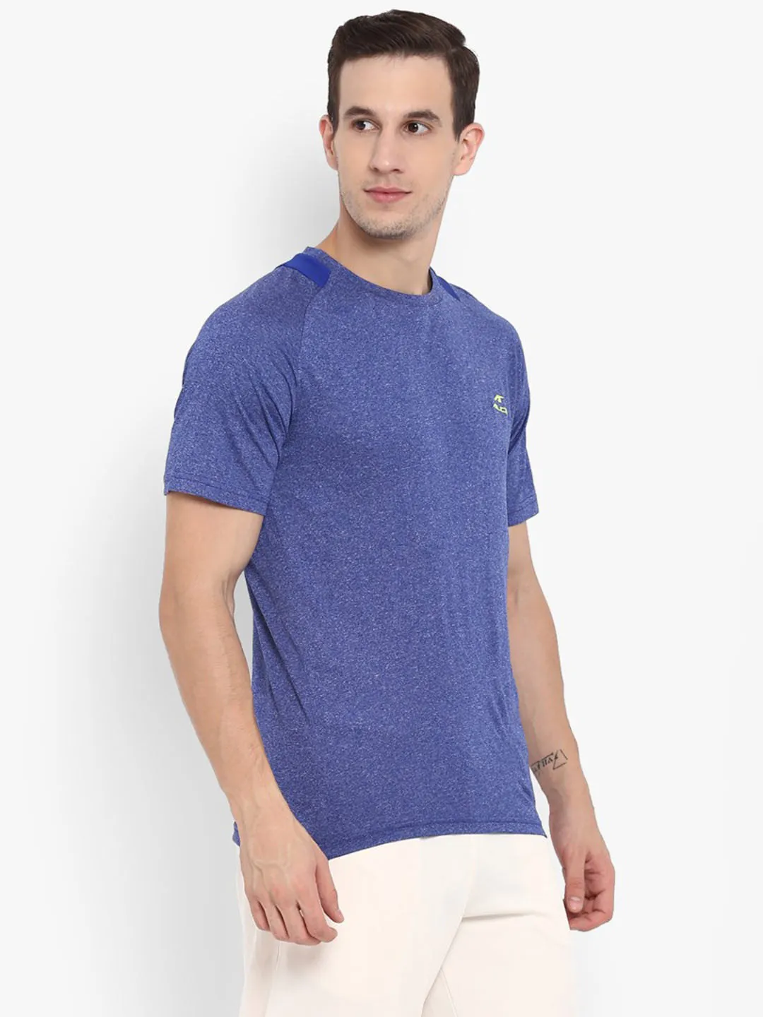 Alcis Men Blue Self Design Round Neck T-shirt