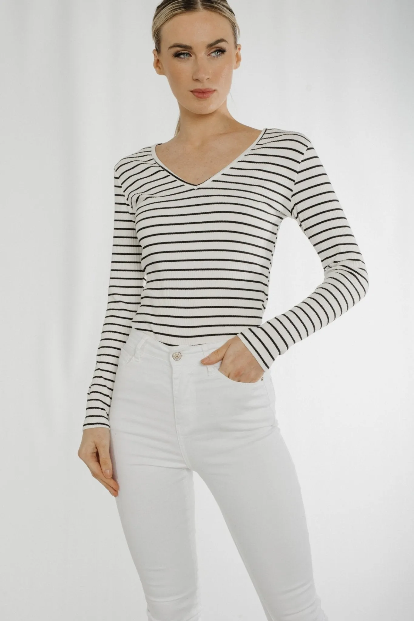 Ally V-Neck Stripe Top In White & Black