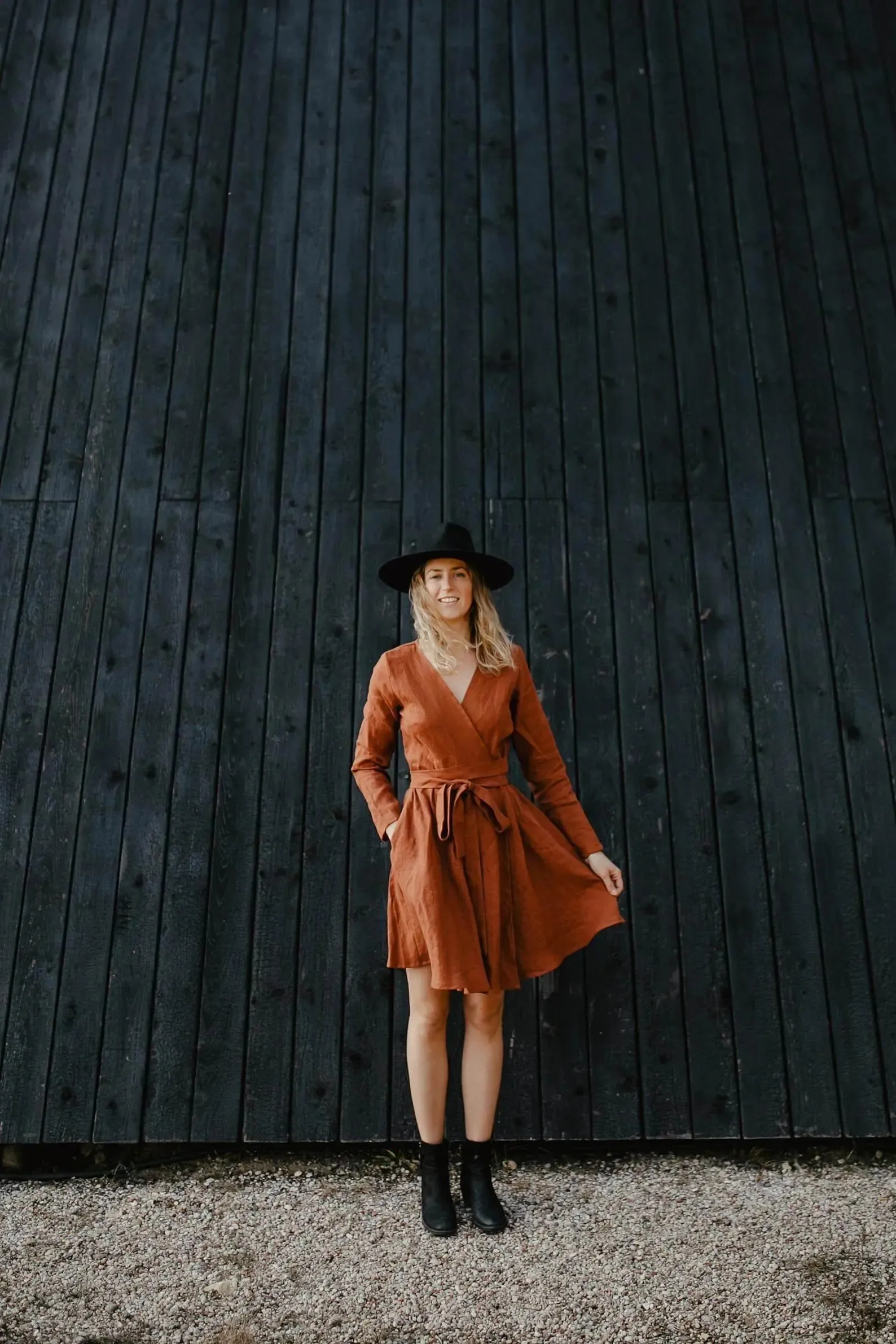 Berlin Redwood linen dress