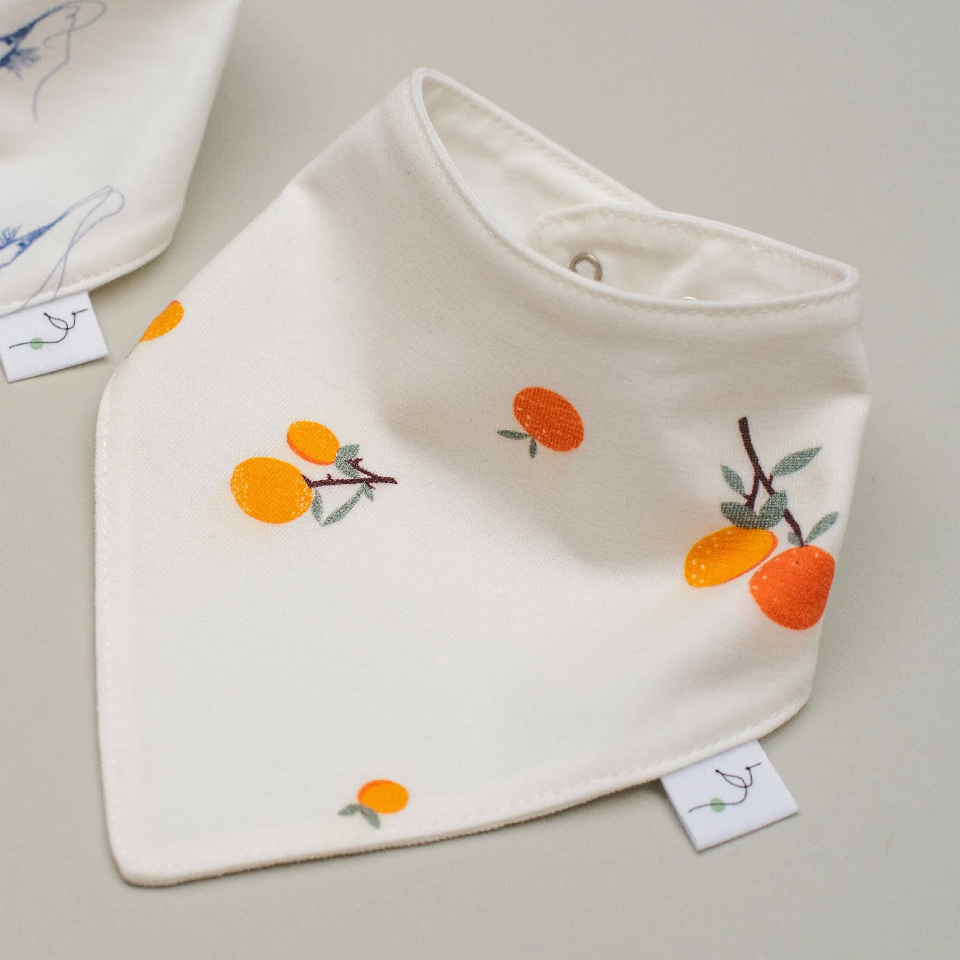 Clementine Babette Bib - Ciconia Organics