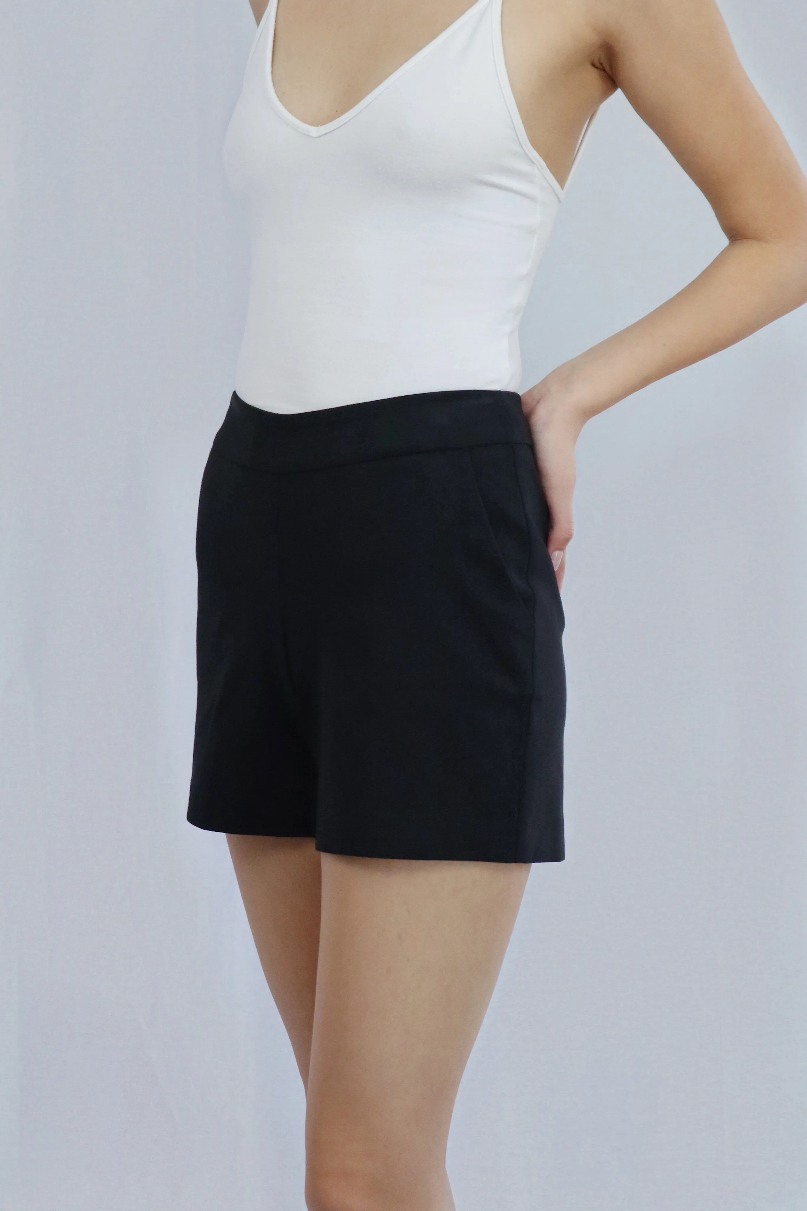 Pull on Shorts Black